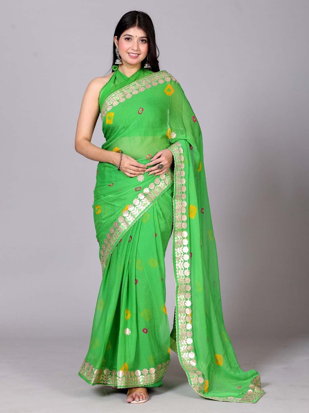 

VL SAREES Bandhani Gotta Patti Pure Chiffon Bandhani Saree, Green