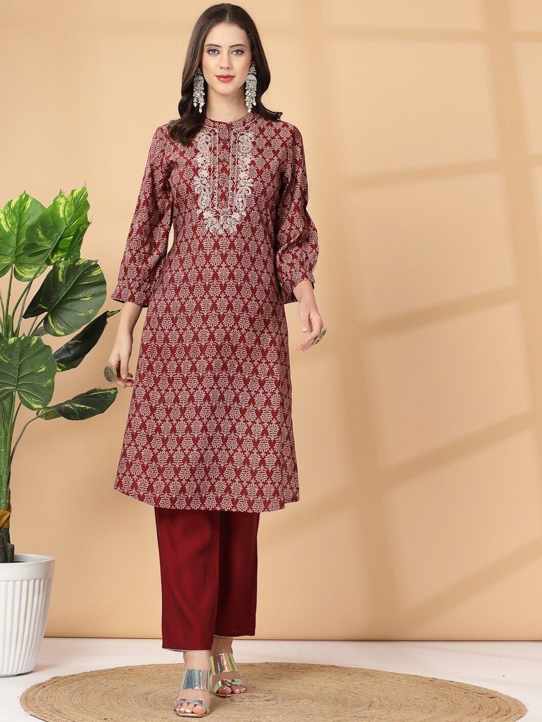 

Nayam By Lakshita Floral Printed Regular Sequinned Kurta with Palazzo, Pink
