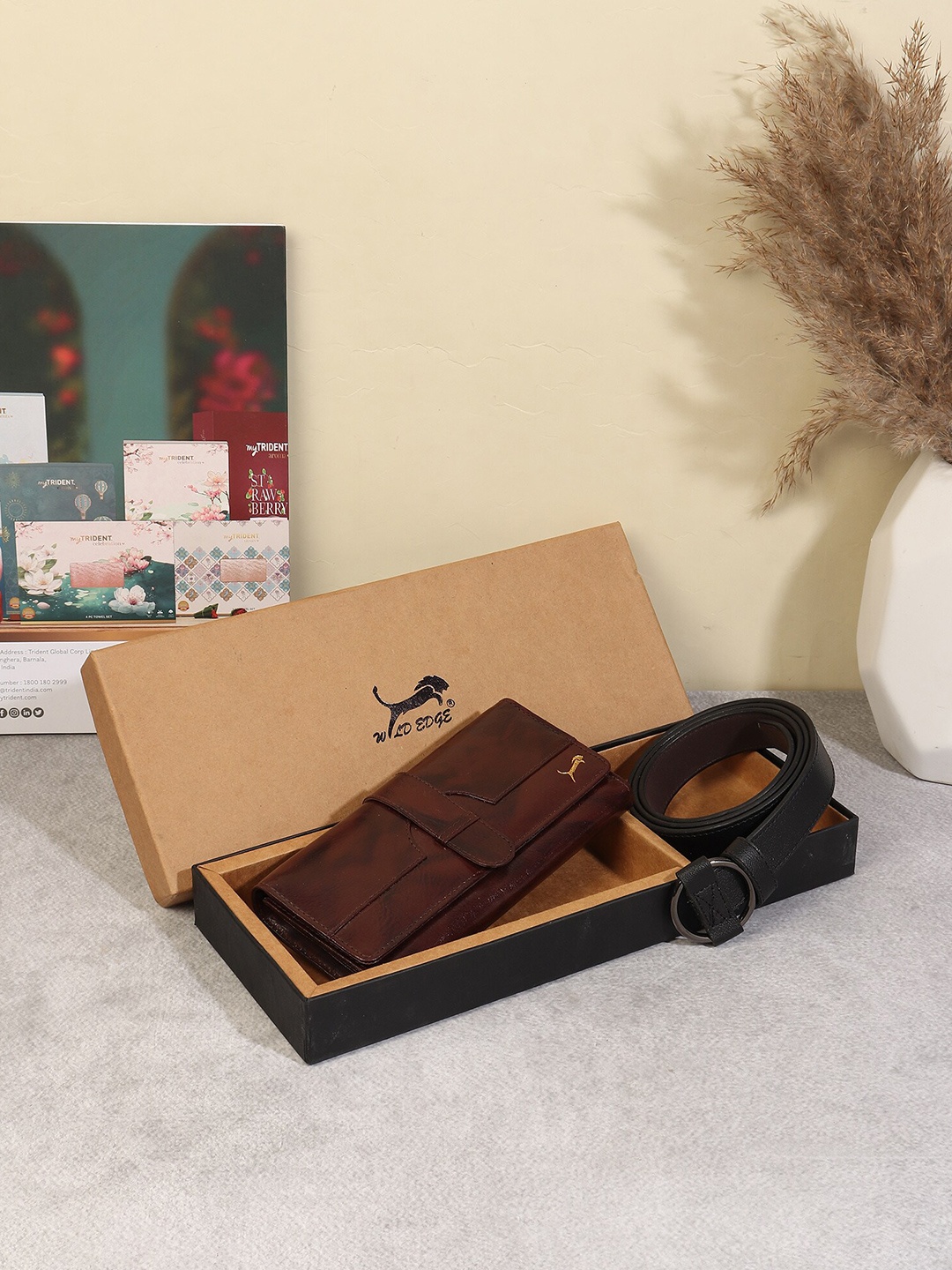 

WILD EDGE Women Accessory Gift Set, Black