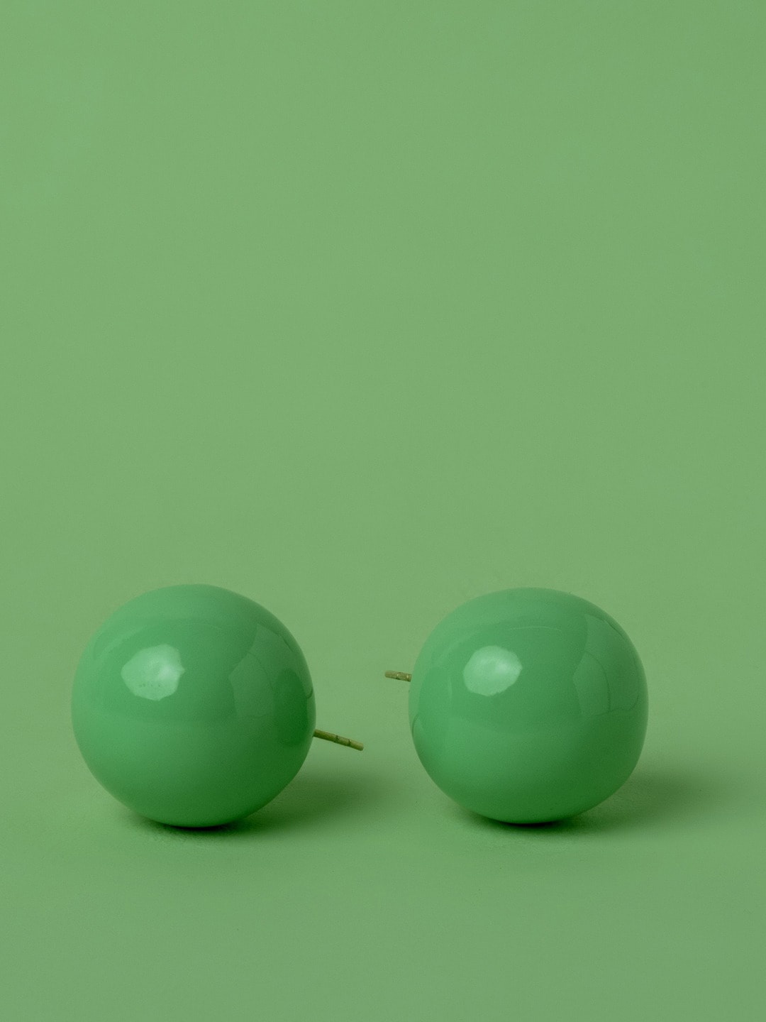 

EQUIIVALENCE Gold-Plated Spherical Studs Earrings, Green