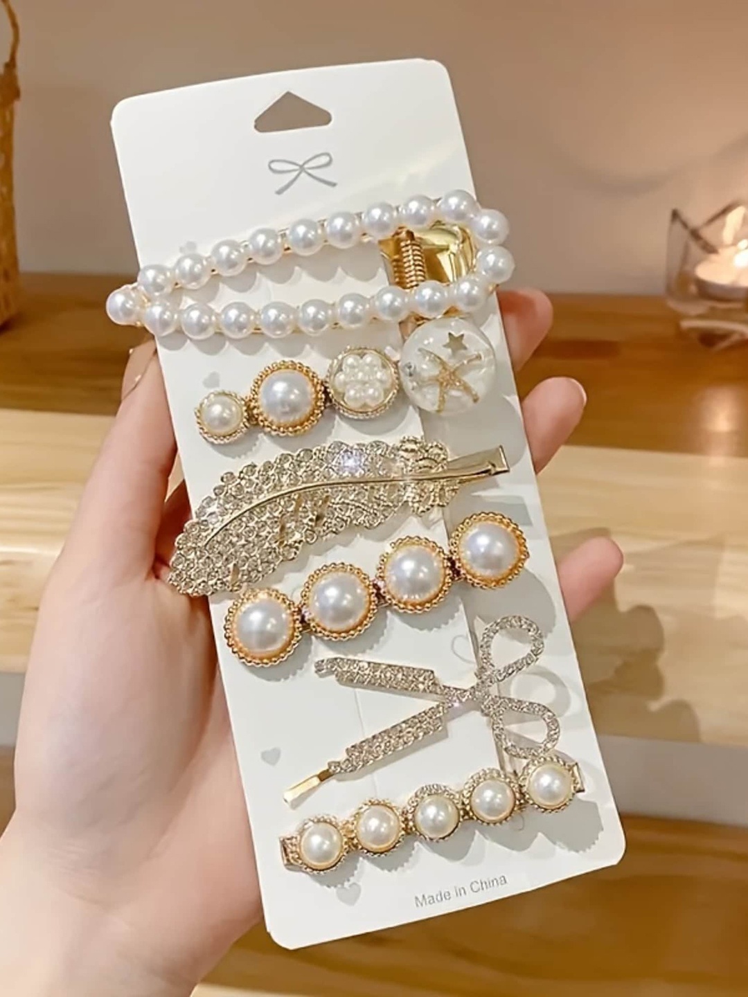 

CHRONEX Piece of 6 Korean Style Designer Metal Hair Clips, White