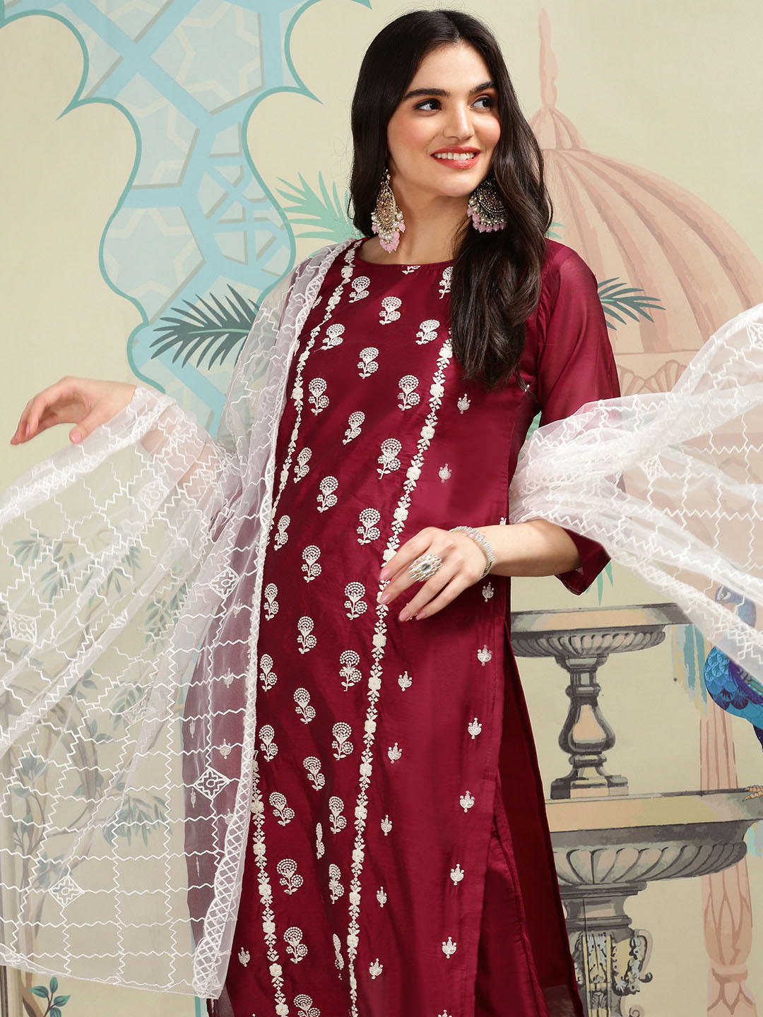 

Ishin Ethnic Motifs Embroidered Round Neck Thread Work Straight Kurta with Trousers, Magenta