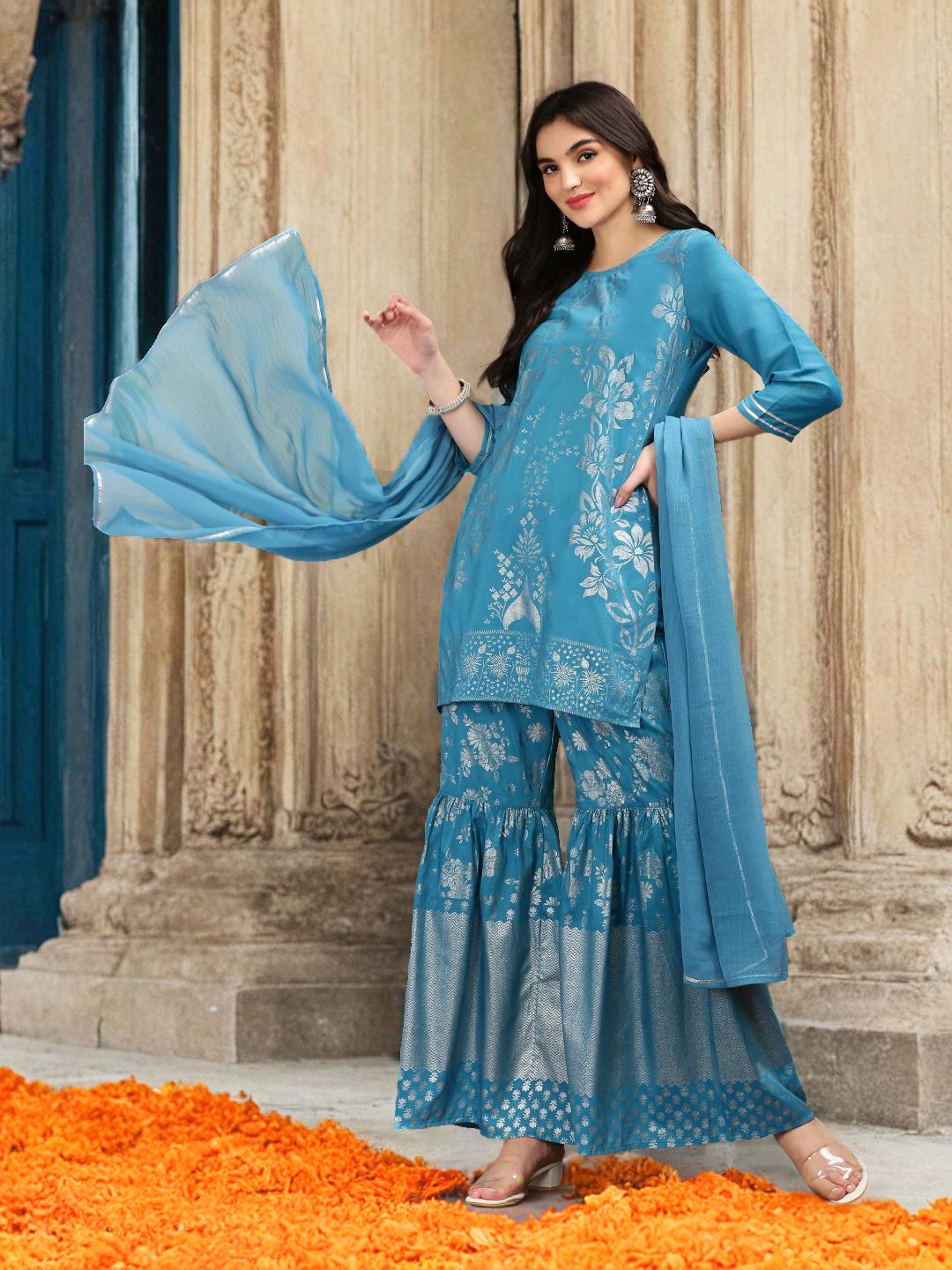 

Ishin Floral Printed Straight Round Neck Kurti With Sharara & Dupatta, Turquoise blue