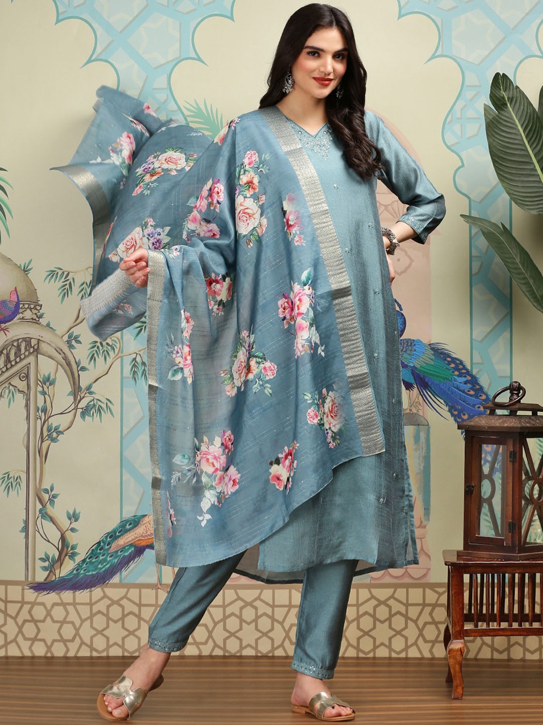 

Ishin Teal Blue Ethnic Motifs Embroidered Regular Thread Work Straight Kurta With Trousers