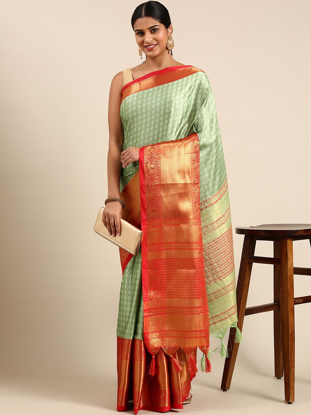 

ASTEYAM Zari Pure Silk Saree, Green