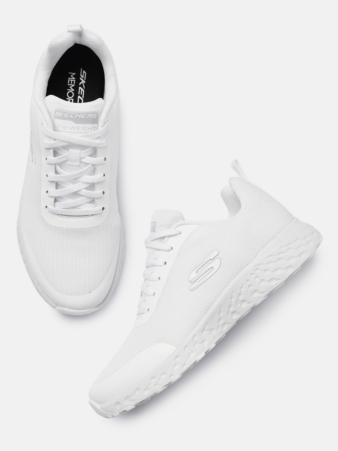 

Skechers Men TERRENEX Sneakers, White