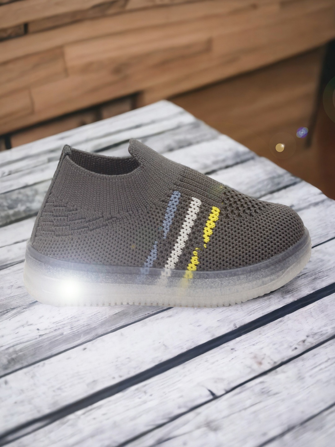 

Lil Lollipop Kids Lightweight LED Slip-On Sneakers, Grey