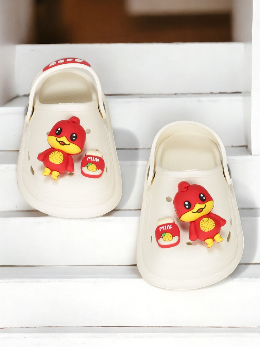 

Lil Lollipop Kids Duck Self Design Anti-Slip Rubber Clogs, Cream