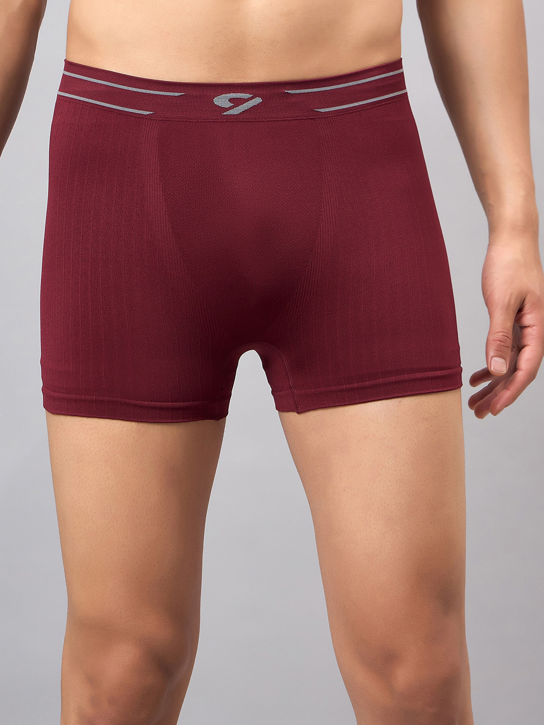 

C9 AIRWEAR Mid Rise Breathable Trunk 19802_MAROON