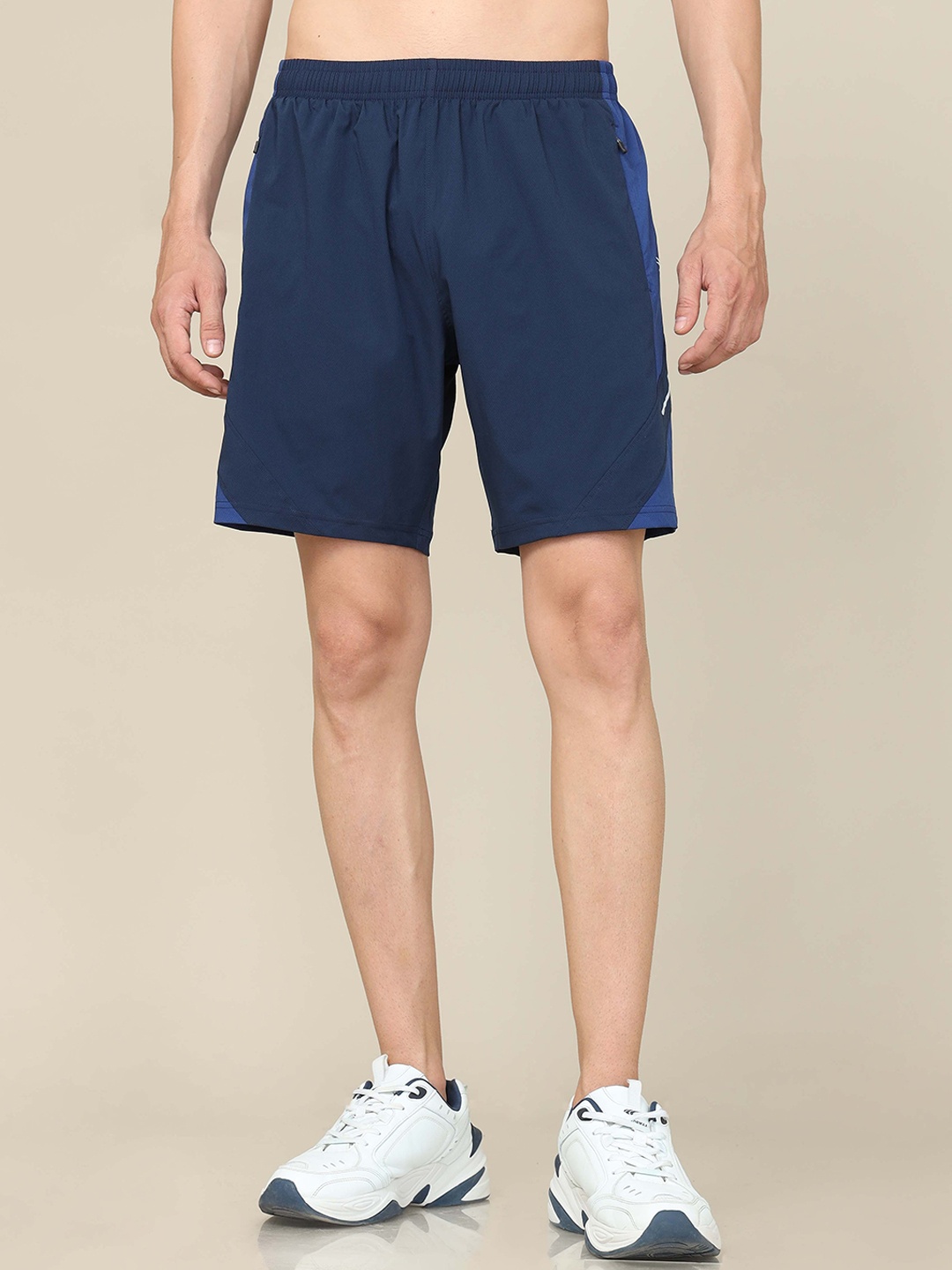 

Technosport Men Colourblocked Slim Fit Mid-Rise Rapid-Dry & Techno-Dry Sports Shorts, Navy blue