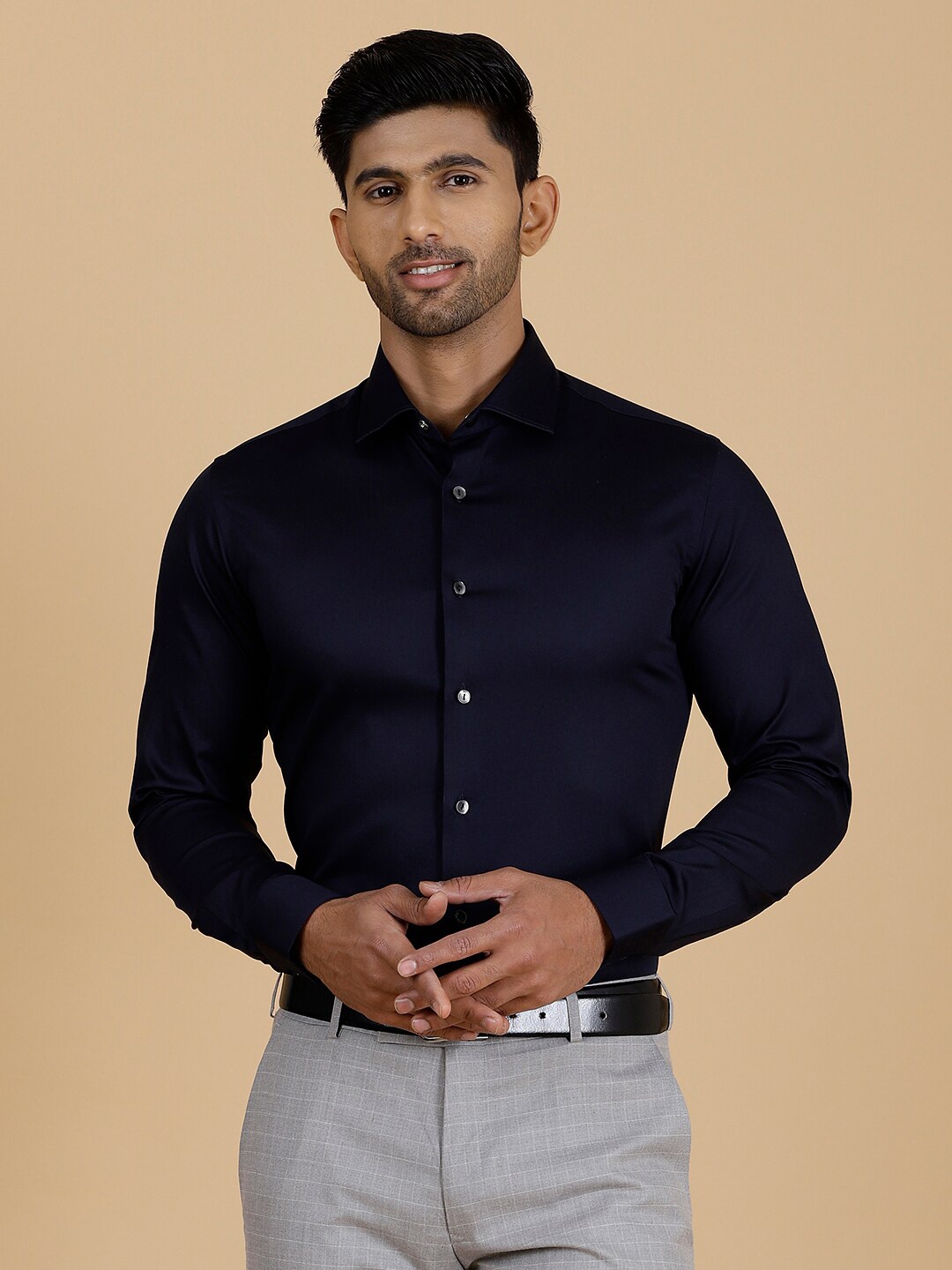 

WYRE Slim Fit Spread Collar Party Shirt, Navy blue