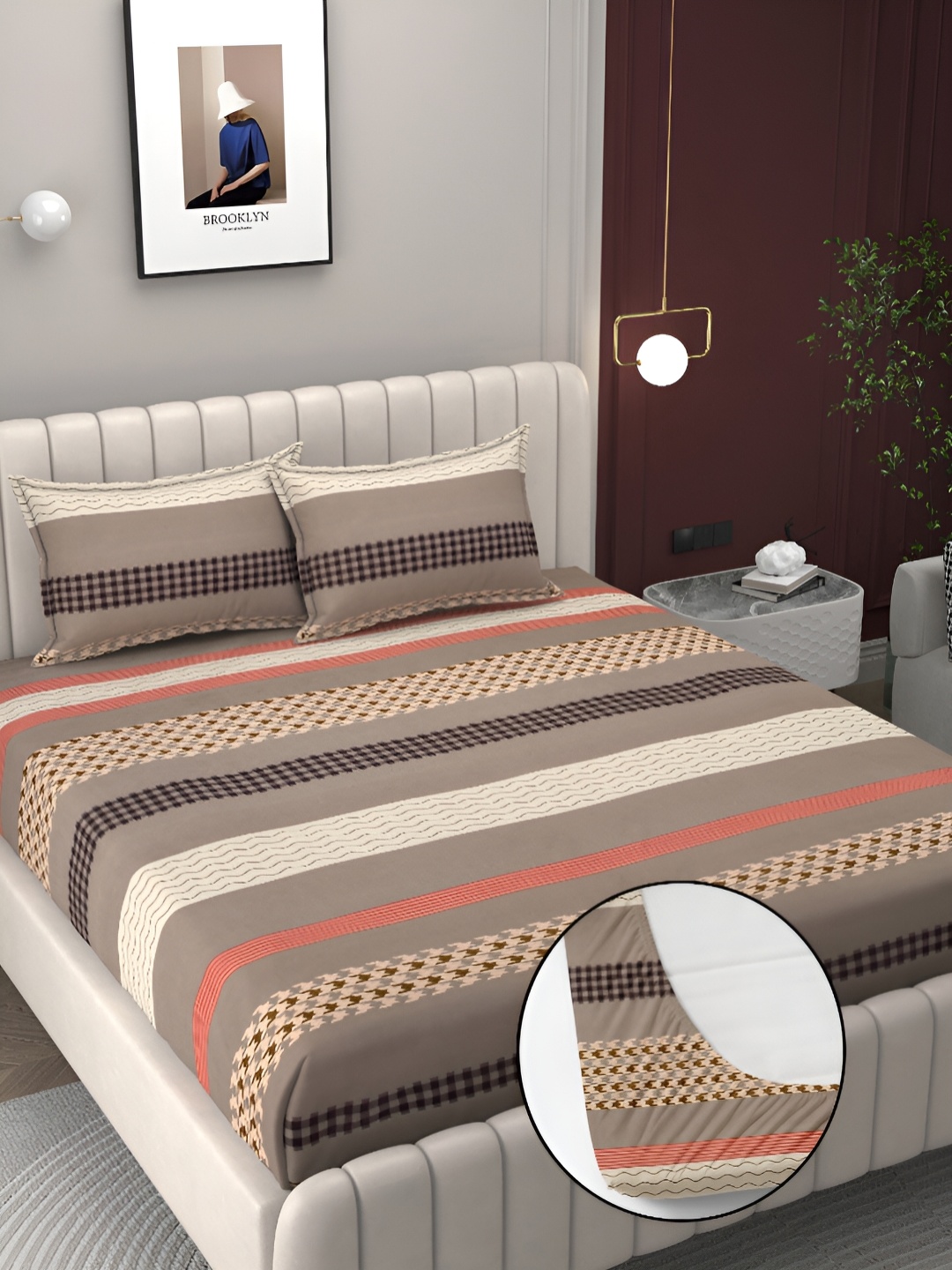 

Bromwick Brown & Beige Geometric 250 TC Fitted King Double Bedsheet With 2 Pillow Covers