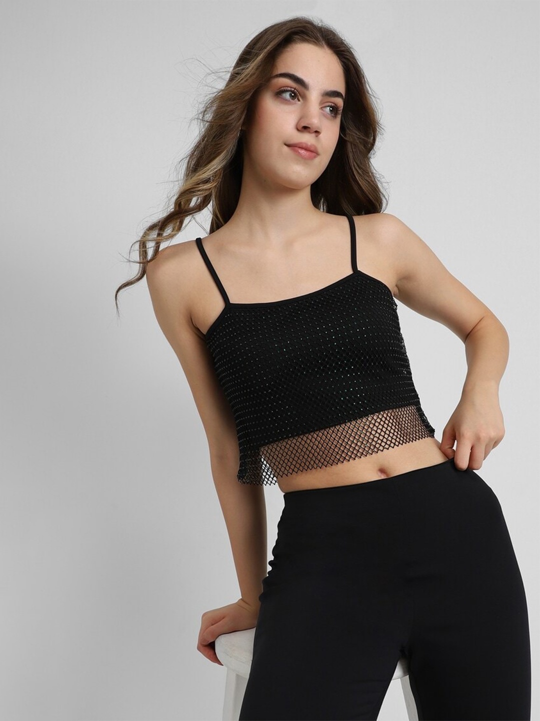 

FOREVER 21 Shoulder Straps Fitted Crop Top, Black