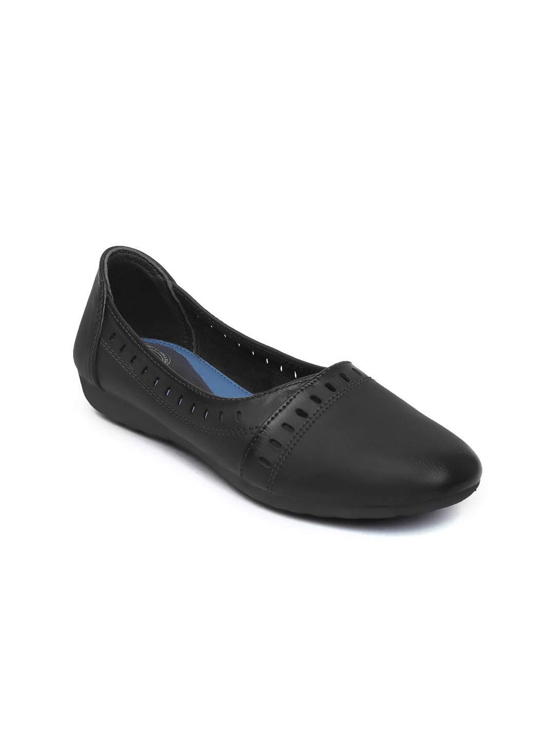 

Zoom Shoes Women Textured Lightweight Comfort Insole Leather Slip-On Sneakers, Black