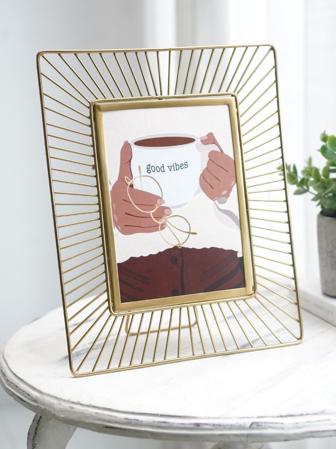 

BEHOMA Golden Sun Ray Shaped Table-Top 5x7 Photo Frame, Gold