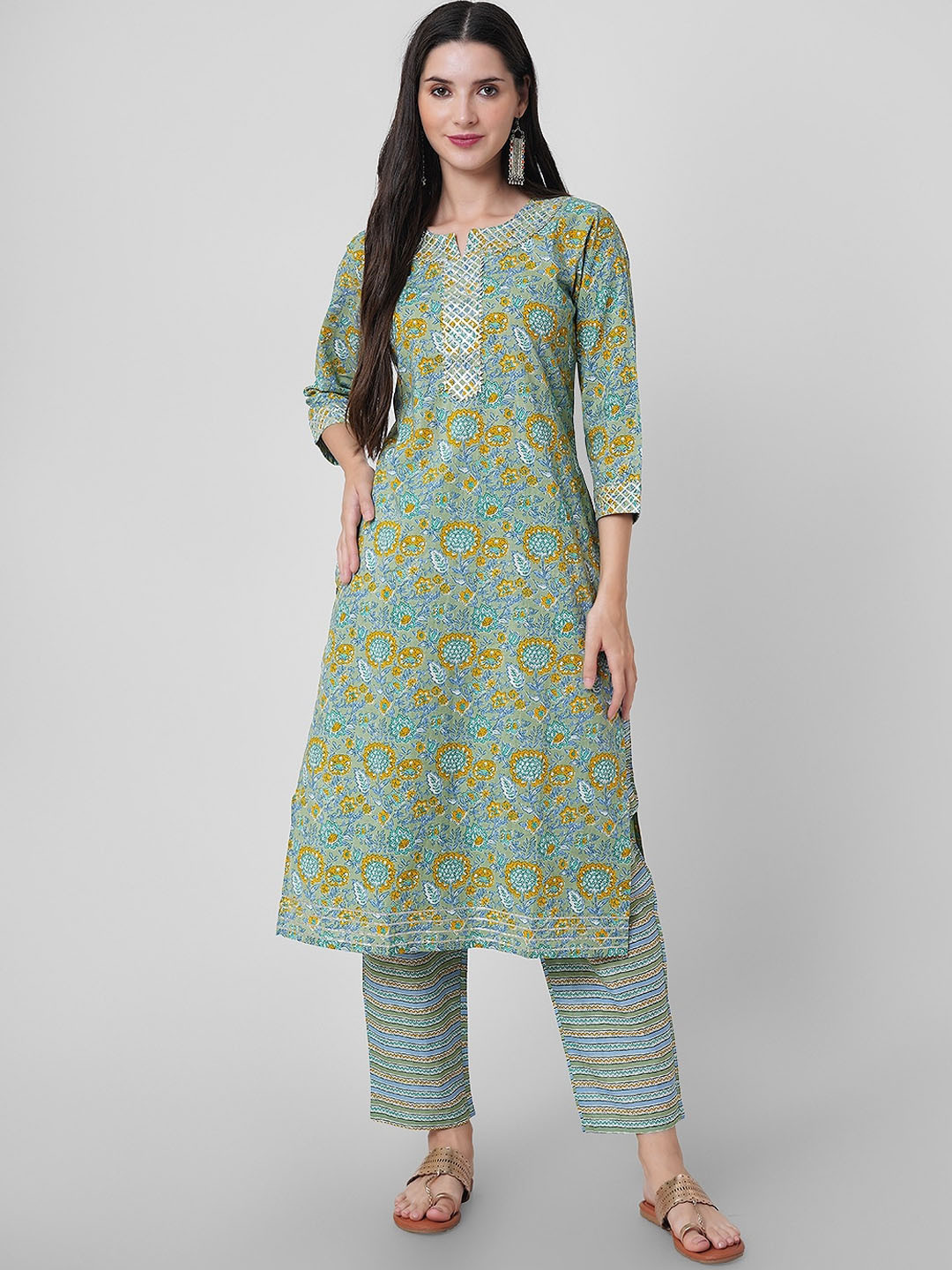 

JANAKDULARI CREATION Floral Printed Gotta Patti Pure Cotton Kurta with Palazzos & Dupatta, Green