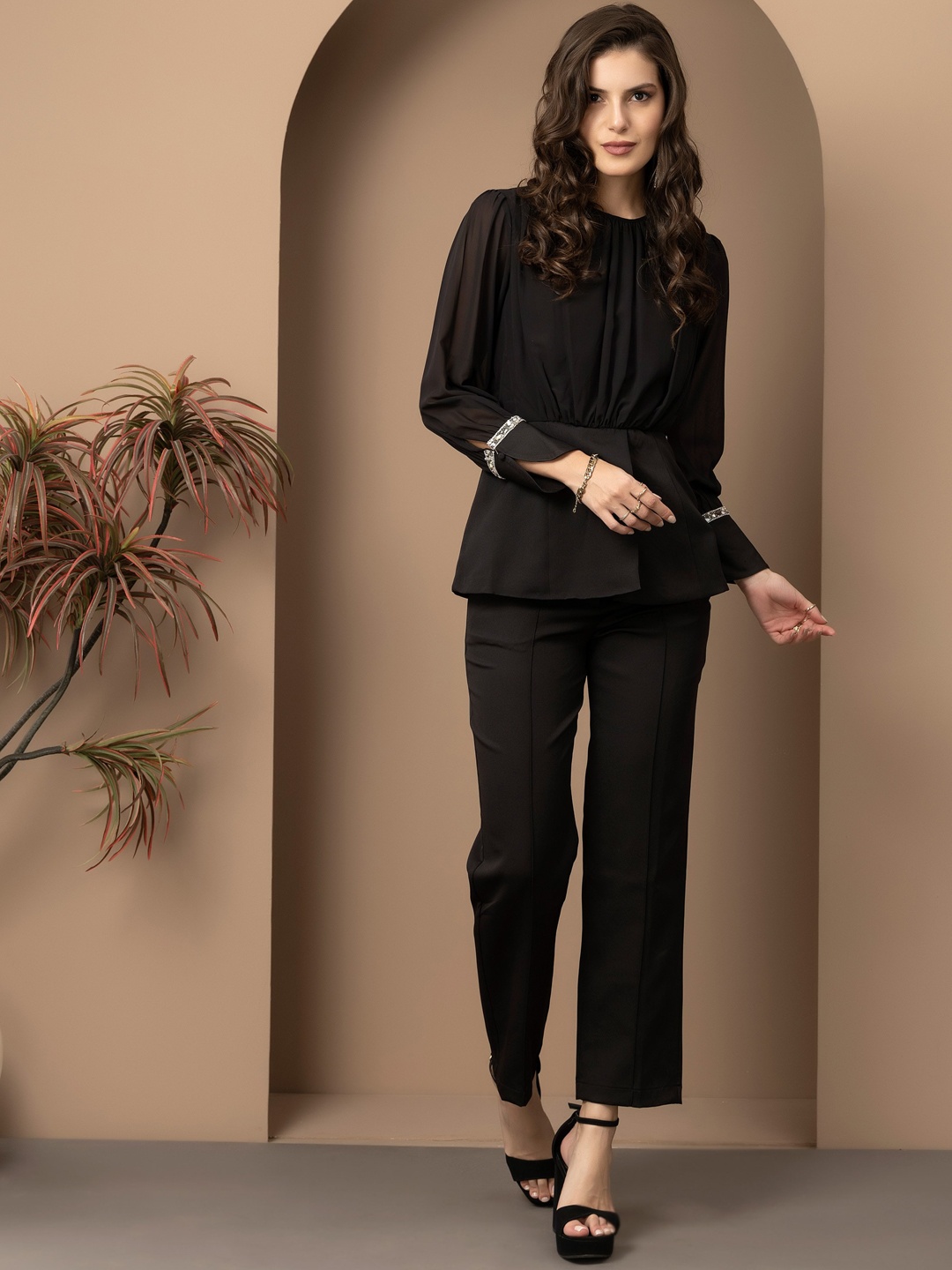 

Beatnik Round Neck Top With Trousers, Black