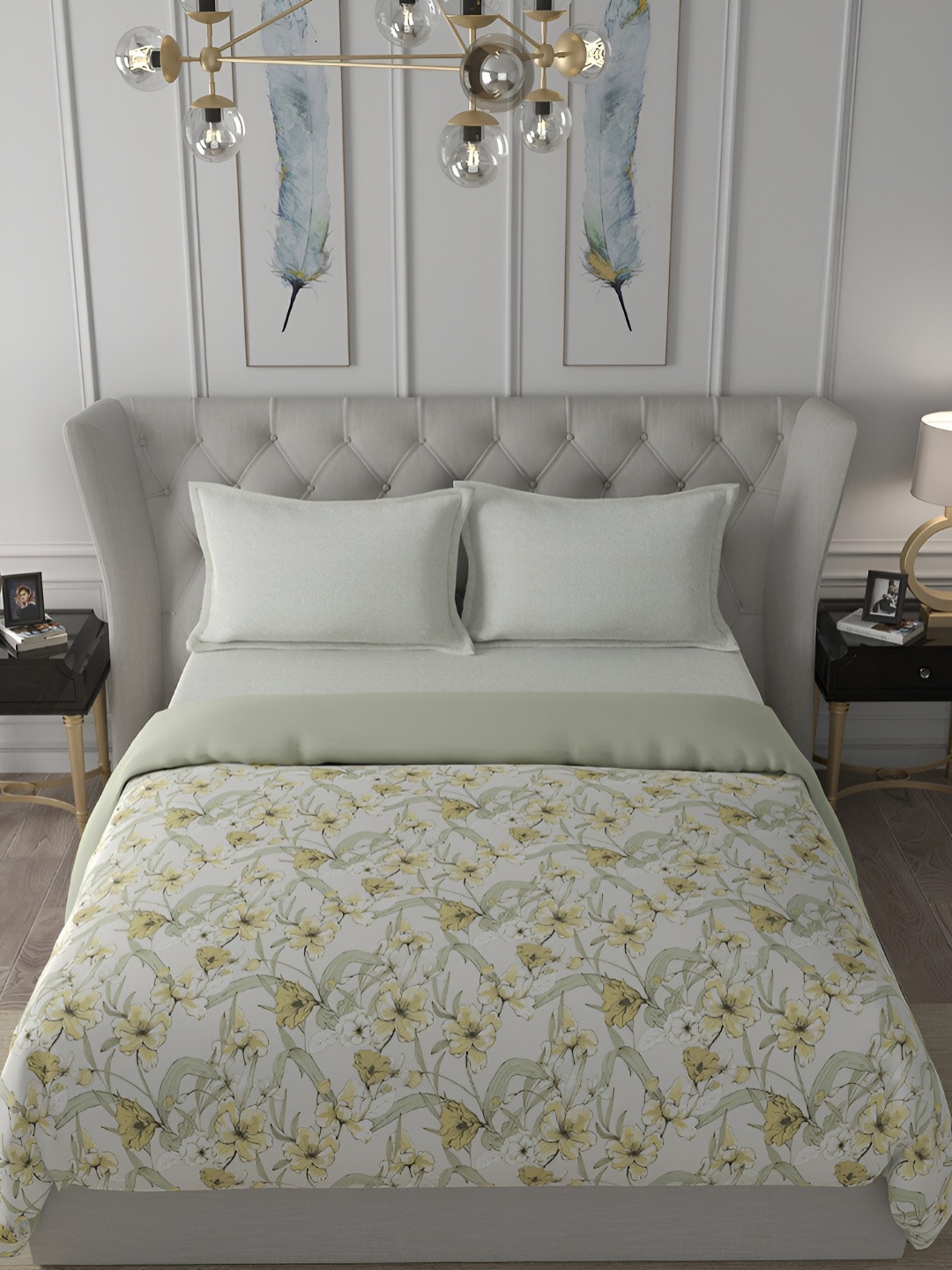 

MASPAR Yellow & Green Floral Printed Cotton Double Quilt