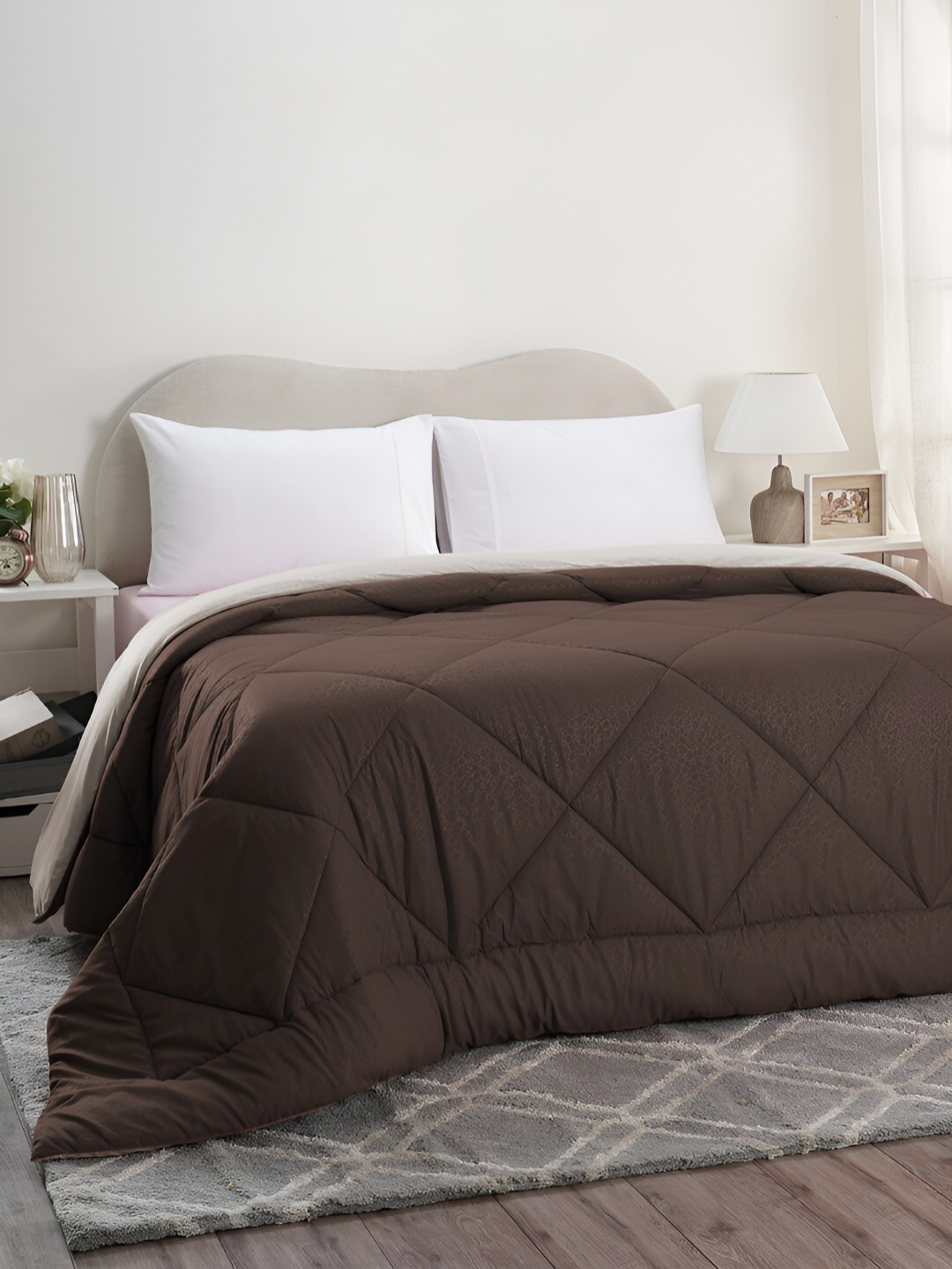 

MASPAR Brown Printed 120 GSM Double Queen Quilt