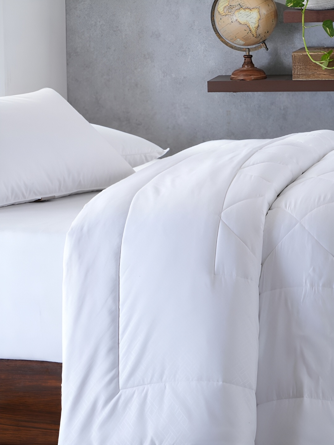 

MASPAR White 300GSM Single Duvet