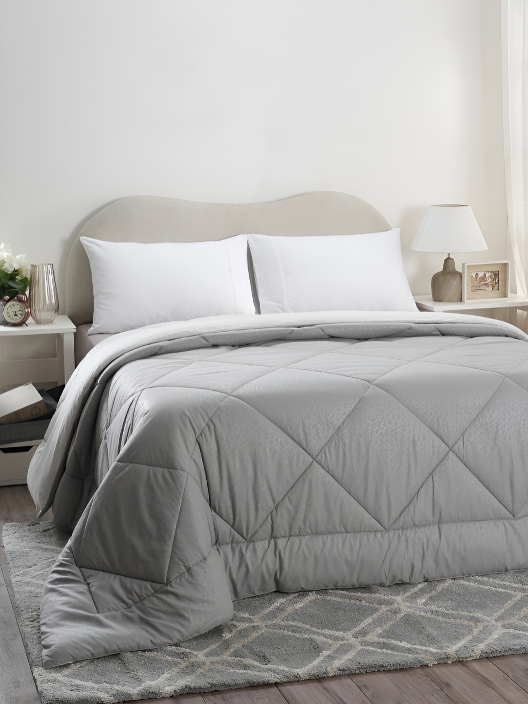 

MASPAR Grey Printed 210 GSM Double Queen Quilt