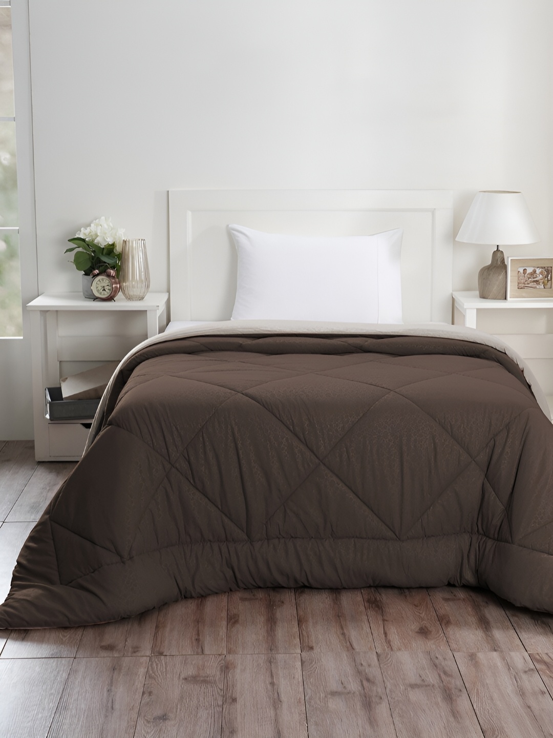 

MASPAR Brown Printed 150 GSM Cotton Single Bed Quilt