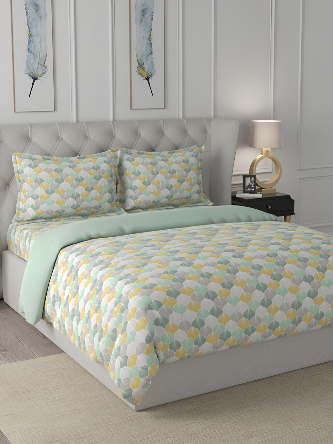 

MASPAR Green & Yellow Abstract Printed 120 GSM Cotton Double Bed Quilt