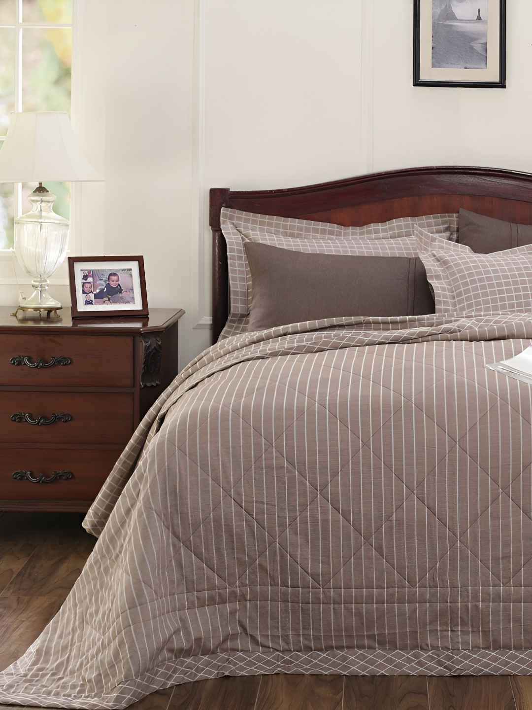 

MASPAR Brown & White Striped 120 GSM Cotton Single Bed Quilt