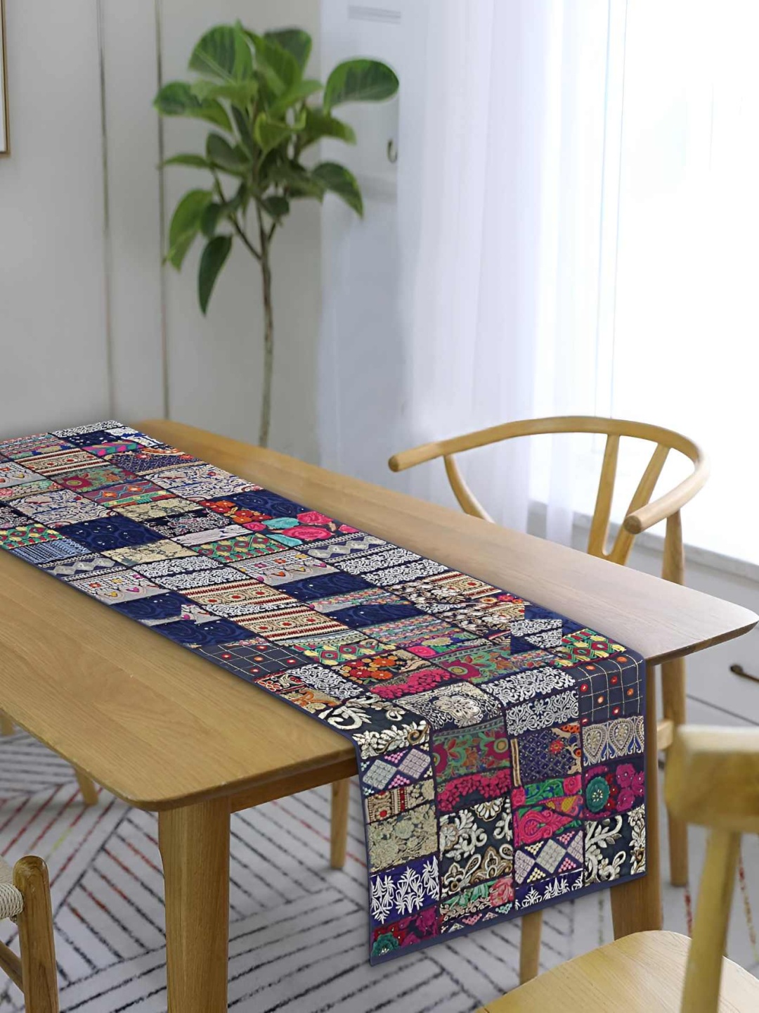 

E-Ezra Blue & Red Printed Cotton Table Runner