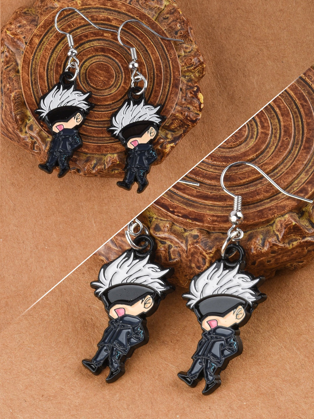 

COMICSENSE Unisex Jujutsu Kaise Anime Gojo Satoru Earrings, Silver