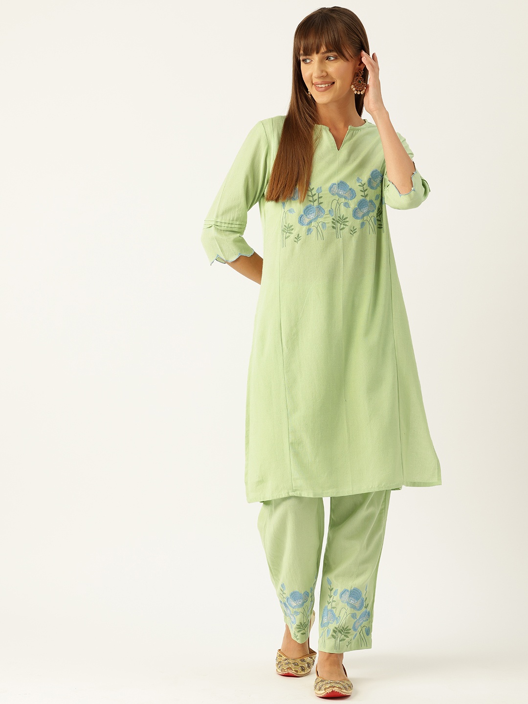 

MISRI Women Floral Embroidered Thread Work Kurta with Trousers, Green