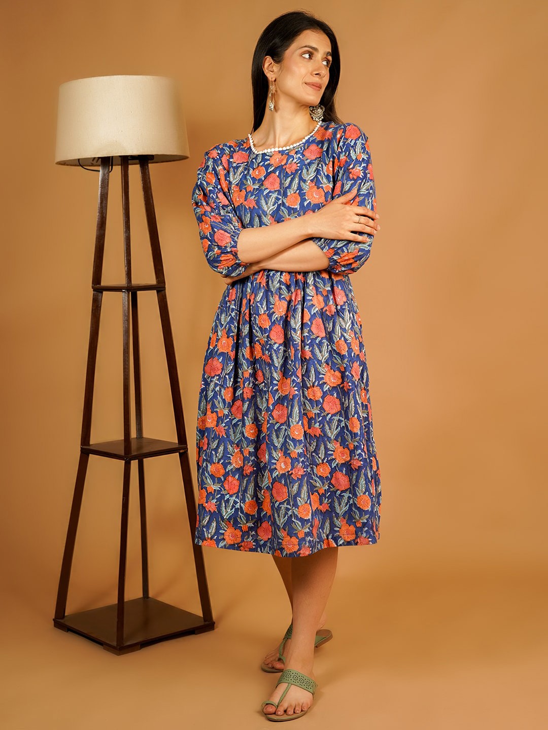 

INDOPHILIA Floral Printed Pure Cotton Gathered or Pleated Fit & Flare Dress, Blue