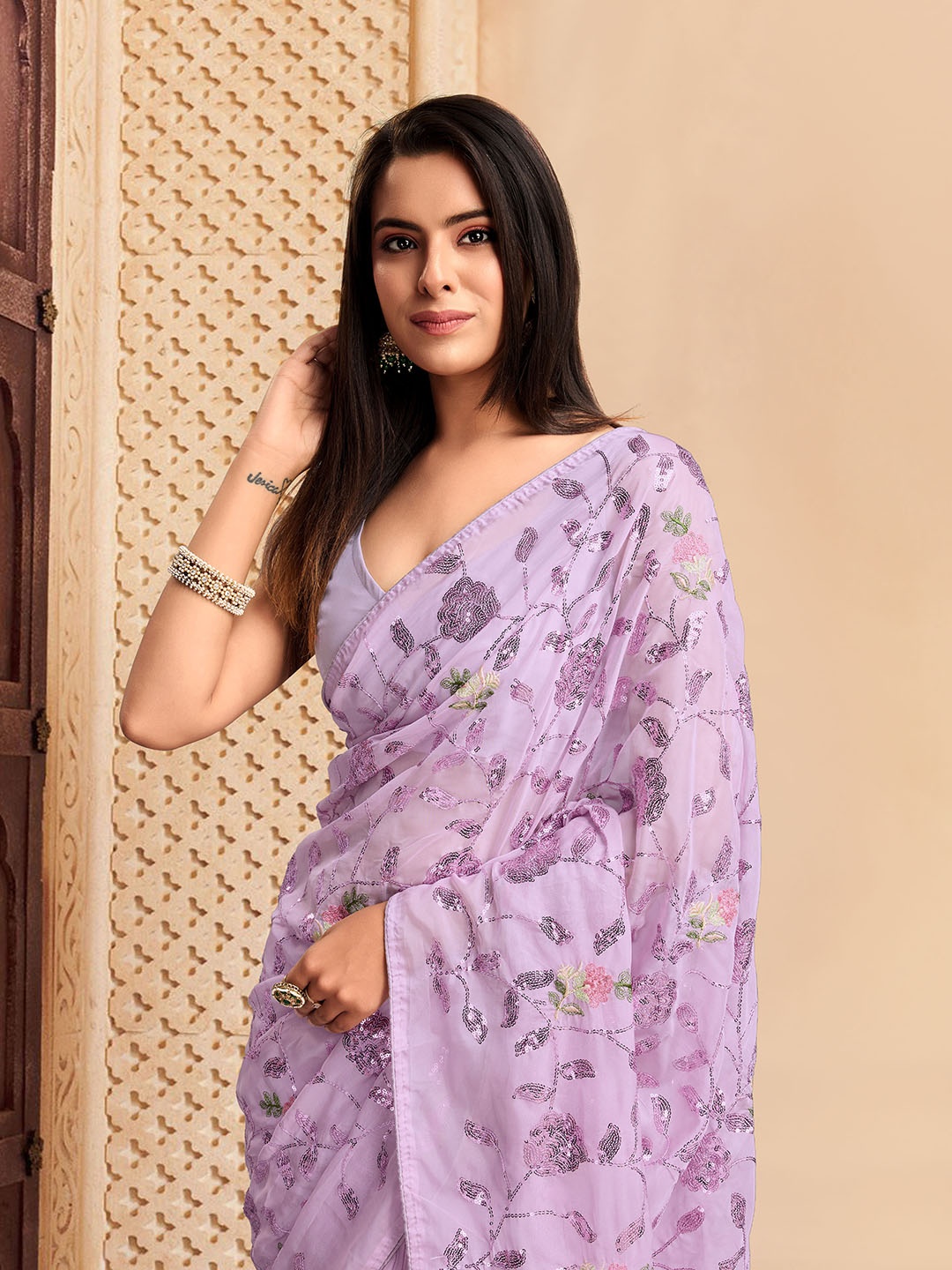 

House of Pataudi Embroidered Saree With Blouse Piece, Lavender