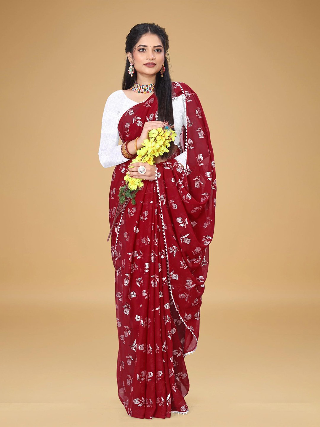 

VRAGI Floral Pure Georgette Saree, Maroon