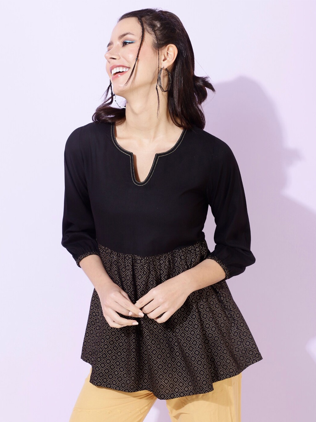 

DAEVISH Ethnic Top, Black