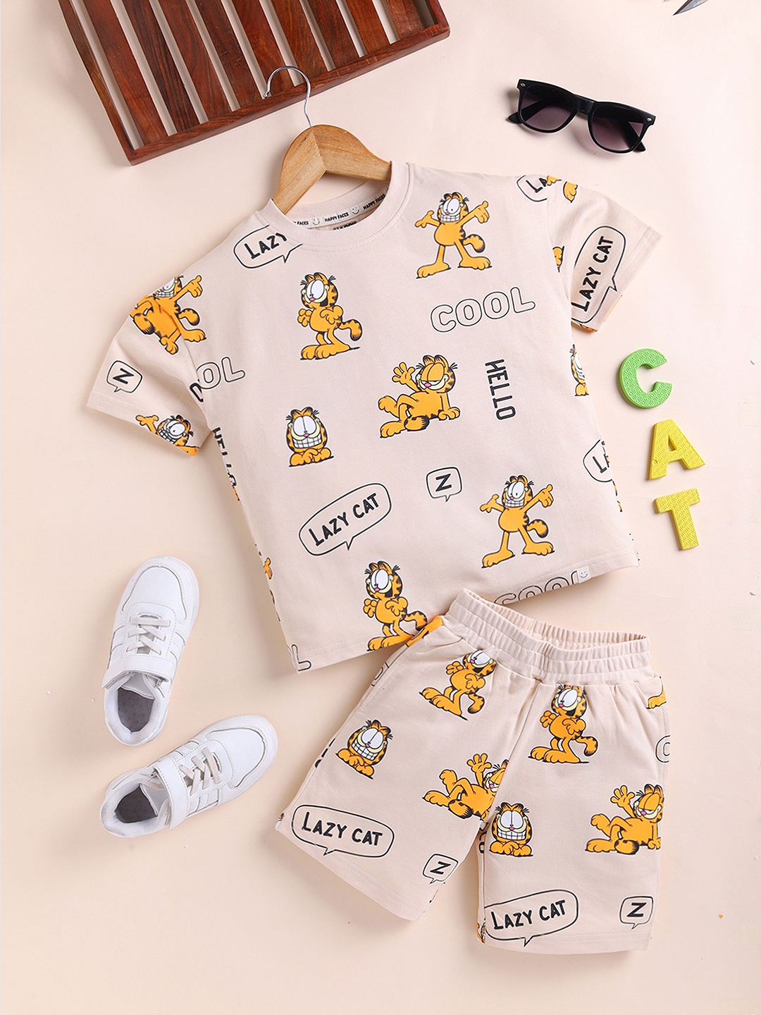 

Happy Faces Boys Pure Cotton Garfield Printed T-shirt with Shorts, Beige