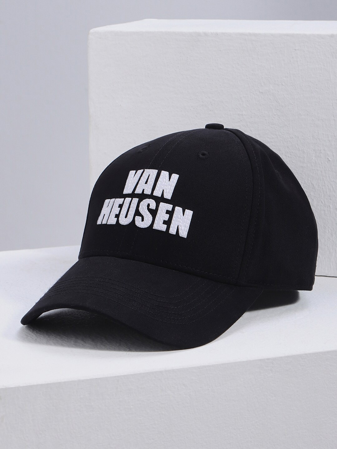 

Van Heusen Men Printed Baseball Cap, Black