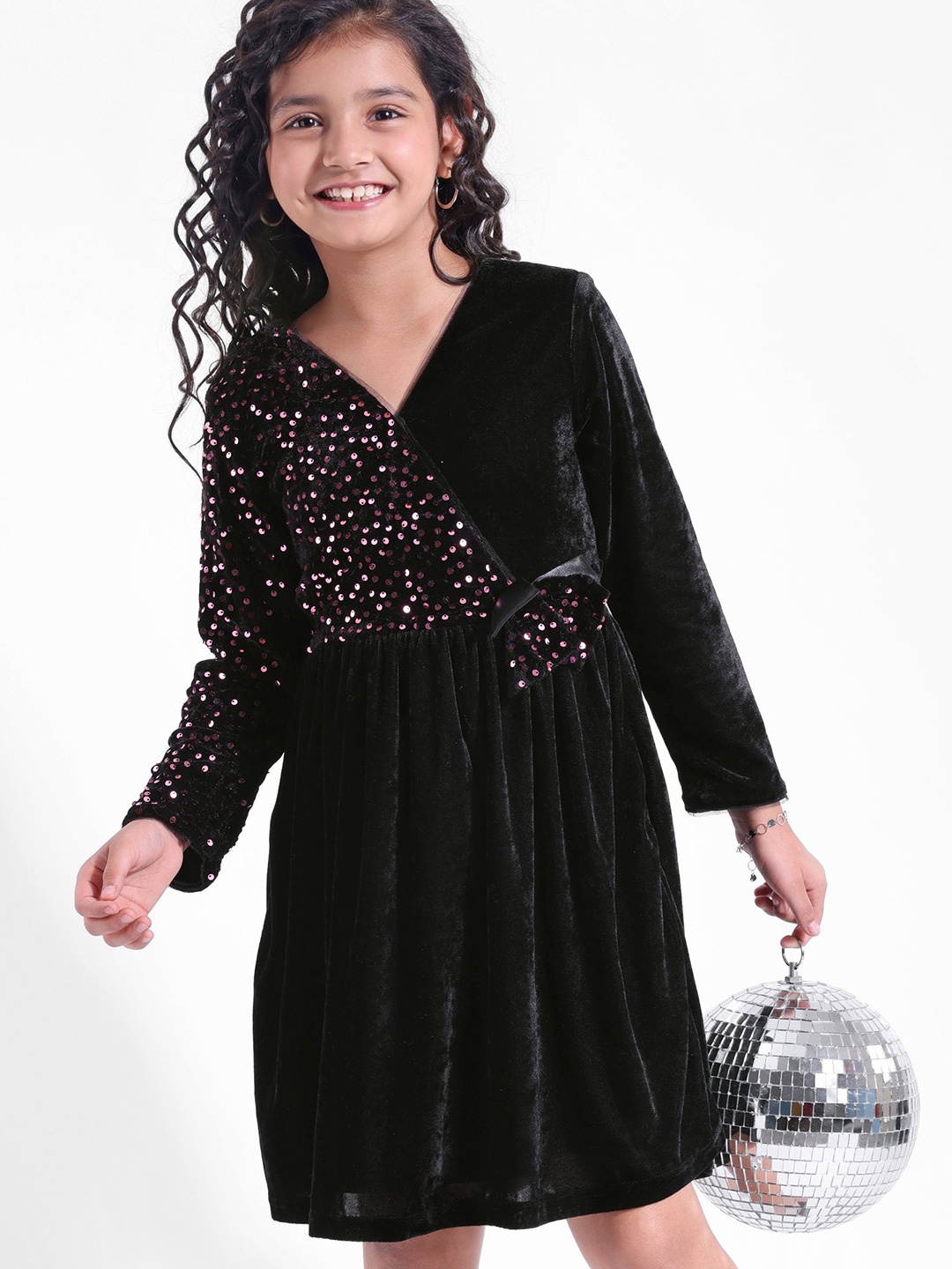 

Hola Bonita Girls Embellished V-Neck Long Sleeves Velvet Dress, Black
