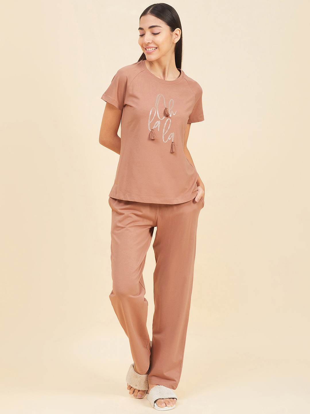 

Sweet Dreams Cream Coloured Typography Printed Night suit