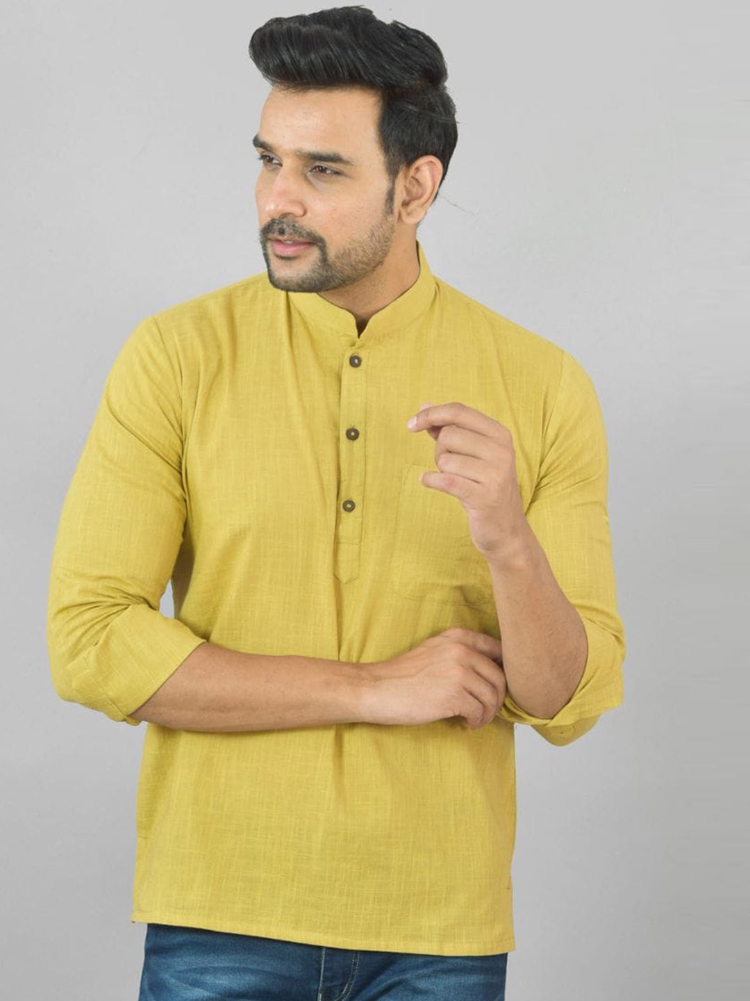 

Navyas Fashion Mandarin Collar Long Sleeves Short Kurta, Yellow