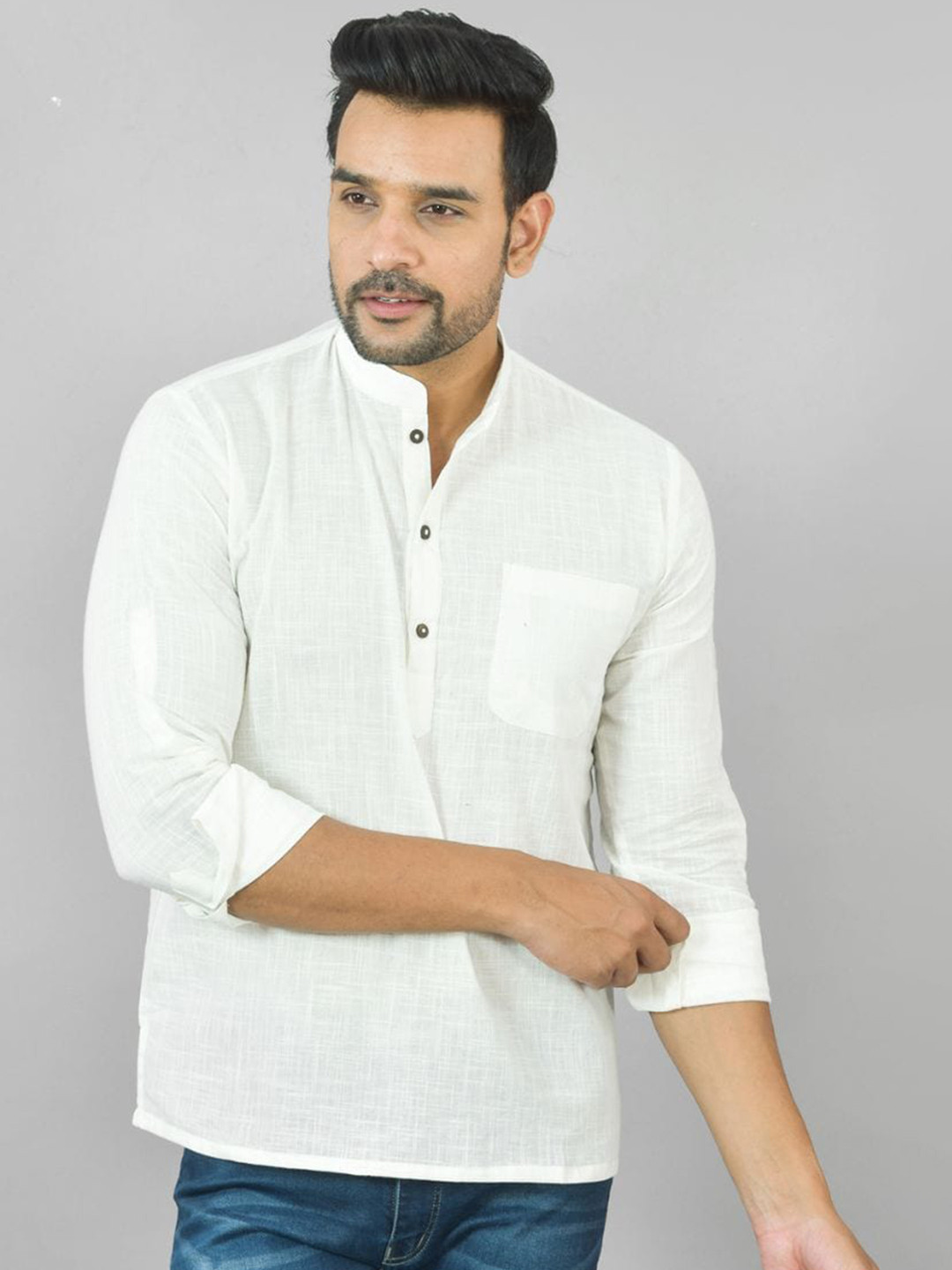 

Navyas Fashion Men Striped Mandarin Collar Curved Cotton Short Kurta, White