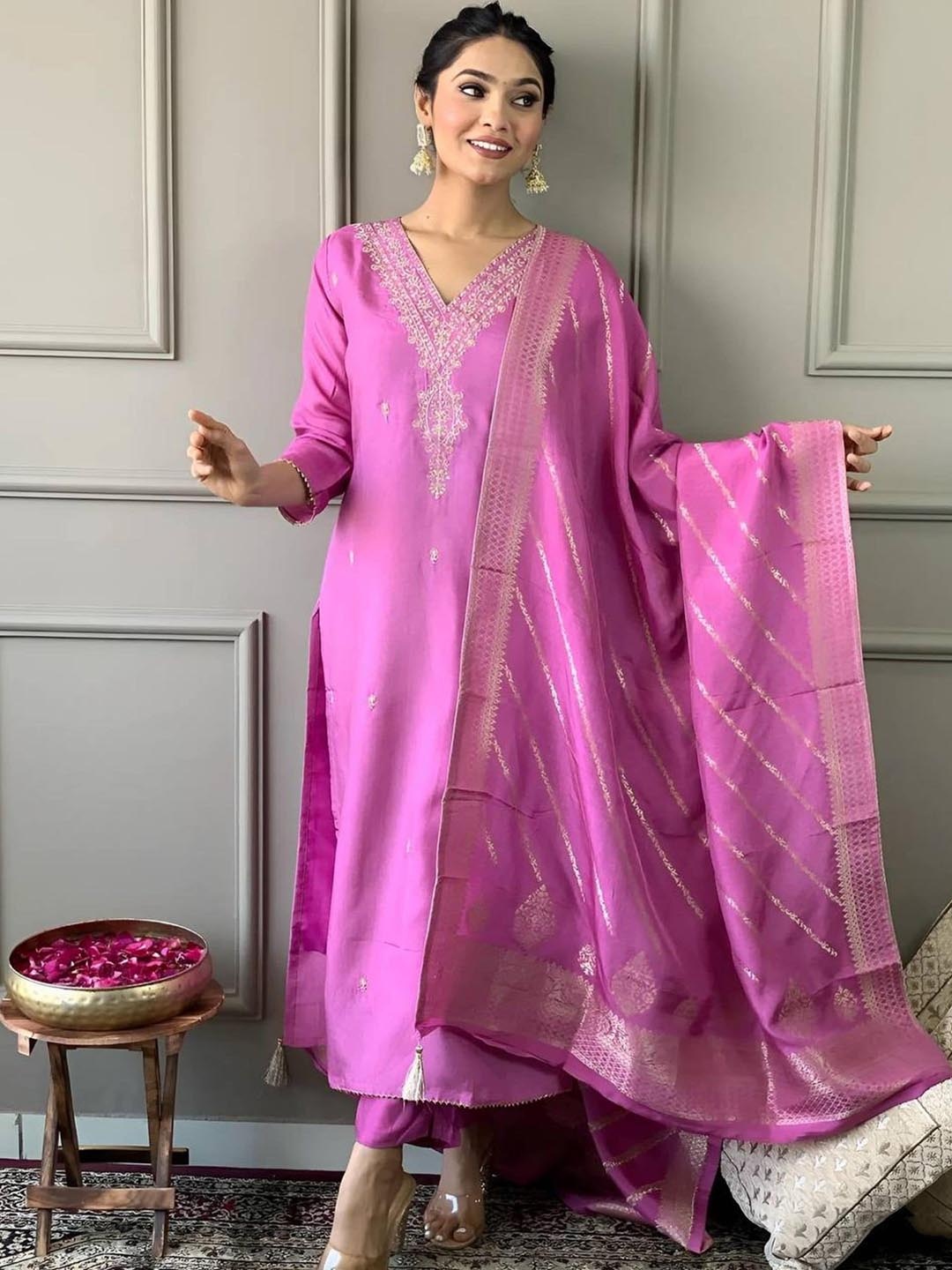 

KALINI Floral Embroidered Regular Thread Work Kurta With Trouser & Dupatta, Pink