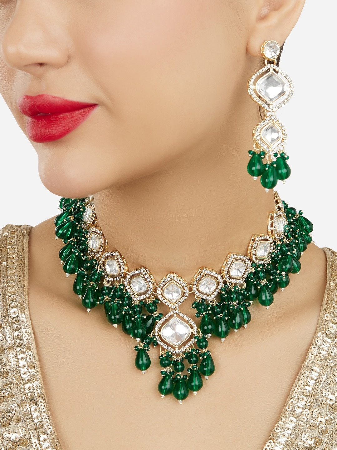 

Zaveri Pearls Gold-Plated Austrian Diamonds Stone-Studded & Beaded Necklace & Earrings