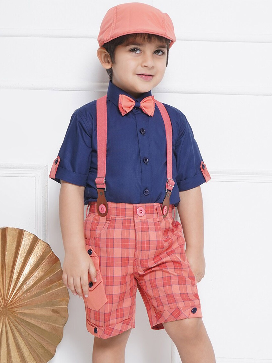 

Aj DEZInES Boys Printed Cotton Shirt Bow Shorts With Cap Suspenders Clothing Set, Pink