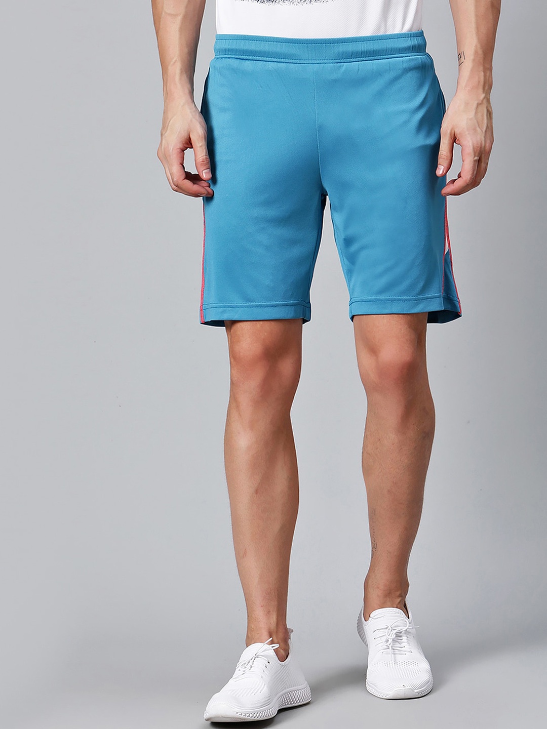 

DIDA Men Mid Rise Light Weight Stretchable Dry Fit Sports Shorts, Blue
