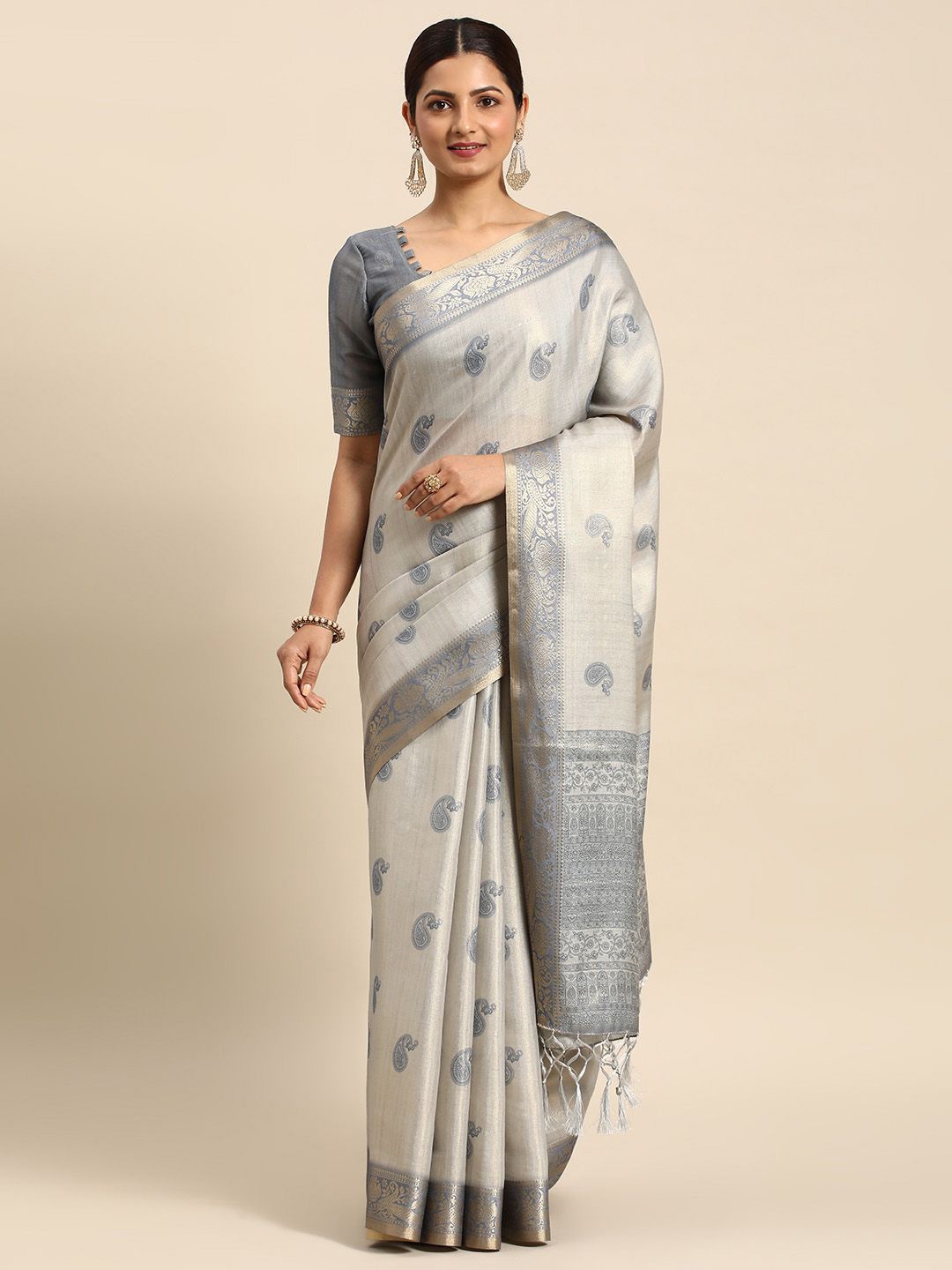 

Ishin Ethnic Motifs Zari Silk Blend Kanjeevaram Saree, Grey