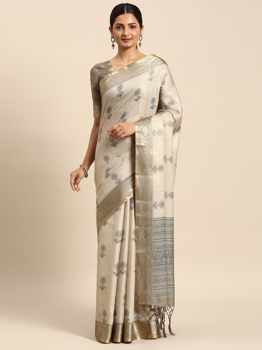 

Ishin Ethnic Motifs Zari Silk Blend Kanjeevaram Saree, Cream
