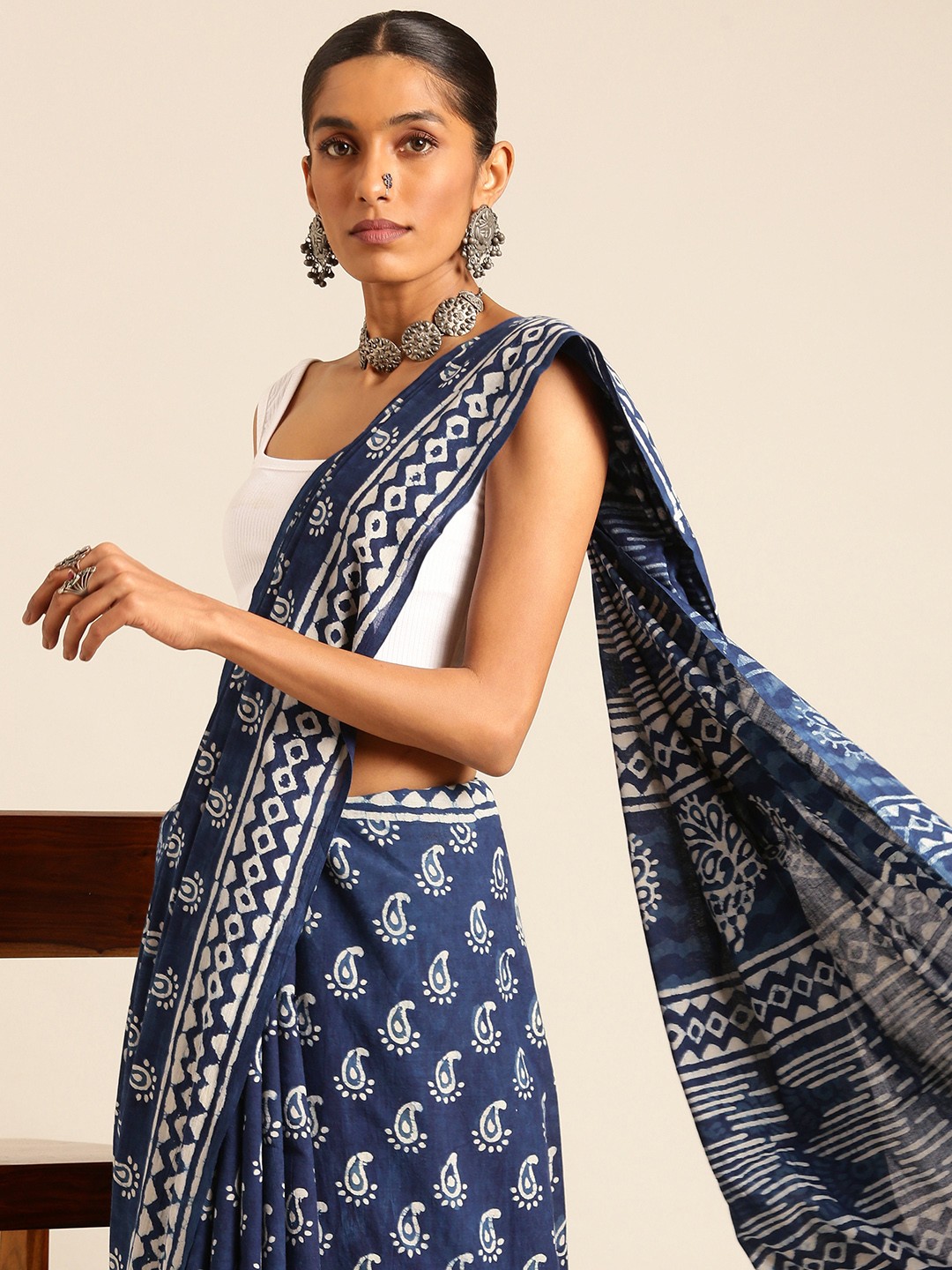 

Taavi Dabu Pure Cotton Block Print Saree, Blue