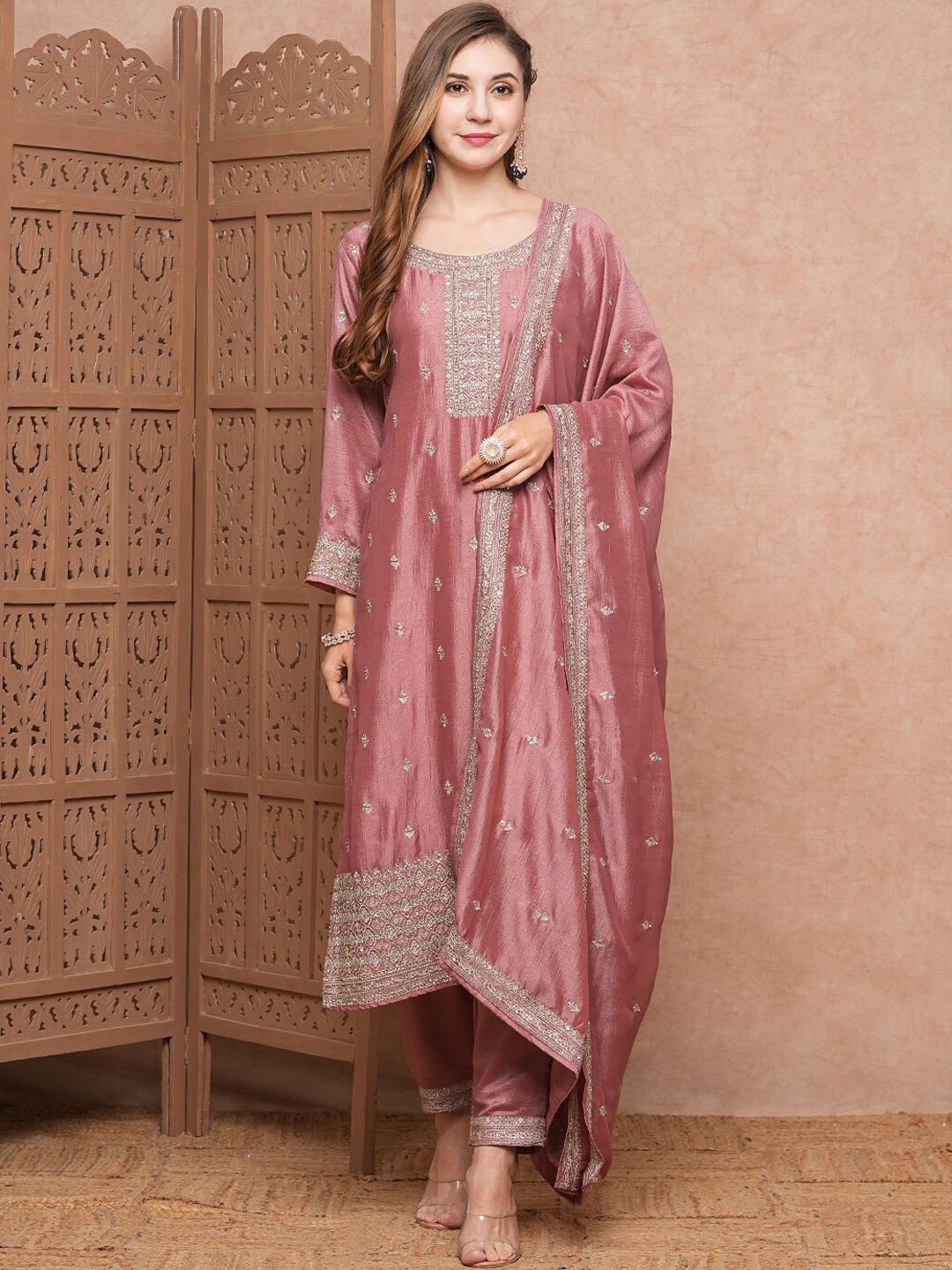 

FASHOR Ethnic Motifs Embroidered Zari Silk Crepe Straight Kurta with Trousers & Dupatta, Pink