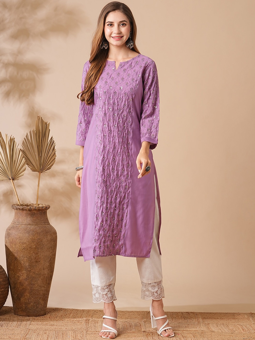 

FASHOR Ethnic Motifs Notch Neck Sequins Embroidered Paneled Kurta, Purple